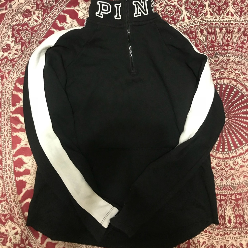 Black PINK pullover size small